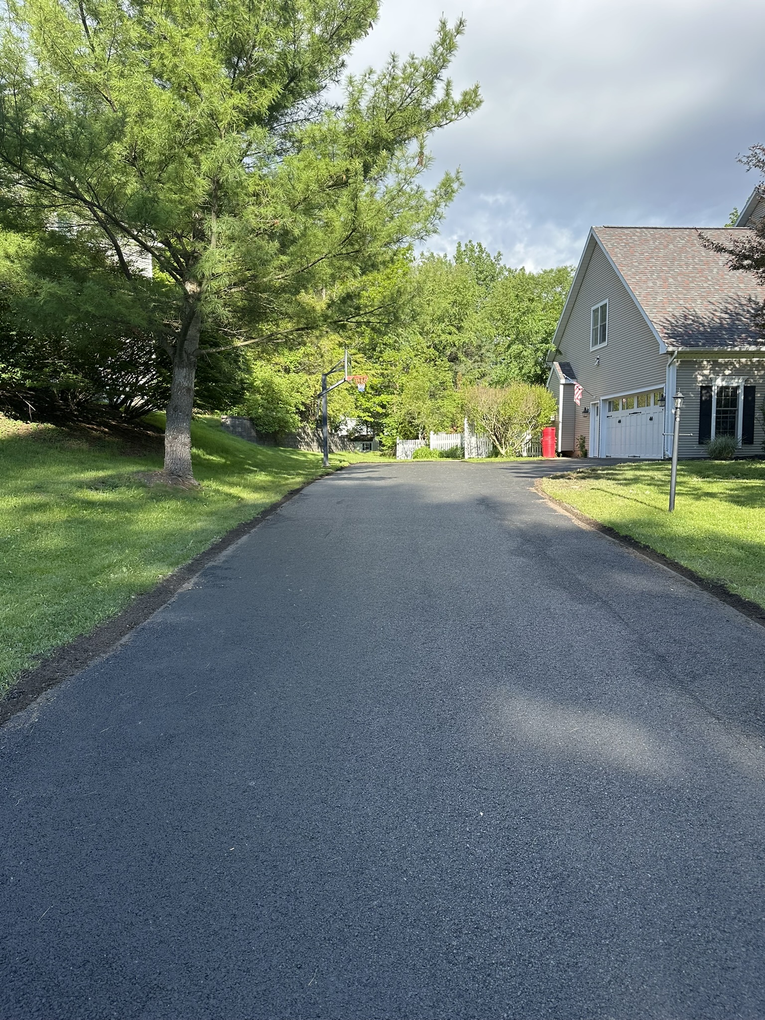 Residential Paved Driveway in Colonie